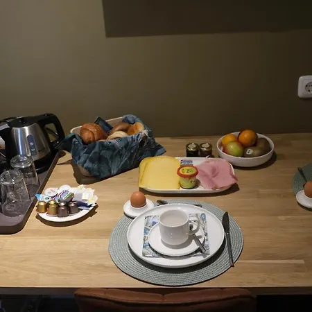 Vroelen-noorbeek 3* Noorbeek