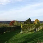 Frühstückspension Vroelen-noorbeek 3*