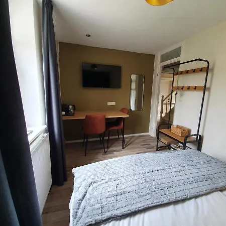 Vroelen-noorbeek Bed & Breakfast