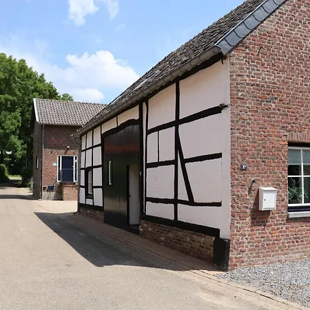 Vroelen-noorbeek 3* Noorbeek